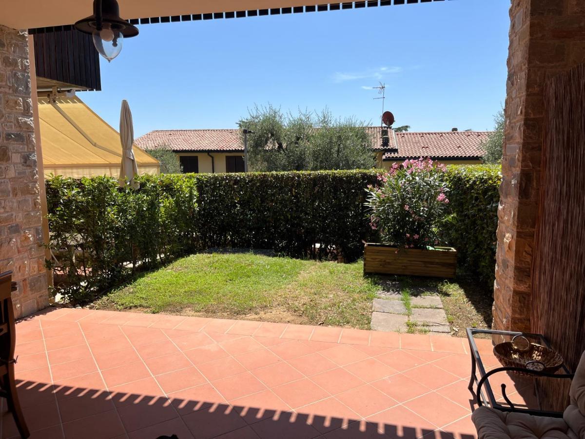 Feli Holiday Home - Panoramic Pool Lake View In Gardone Riviera Extérieur photo